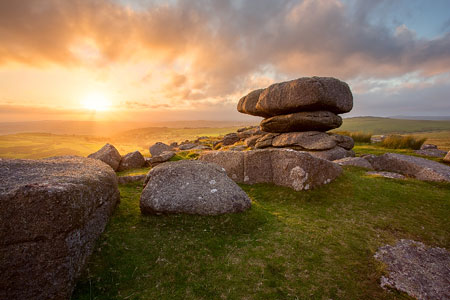 Sundown over Roos Tor